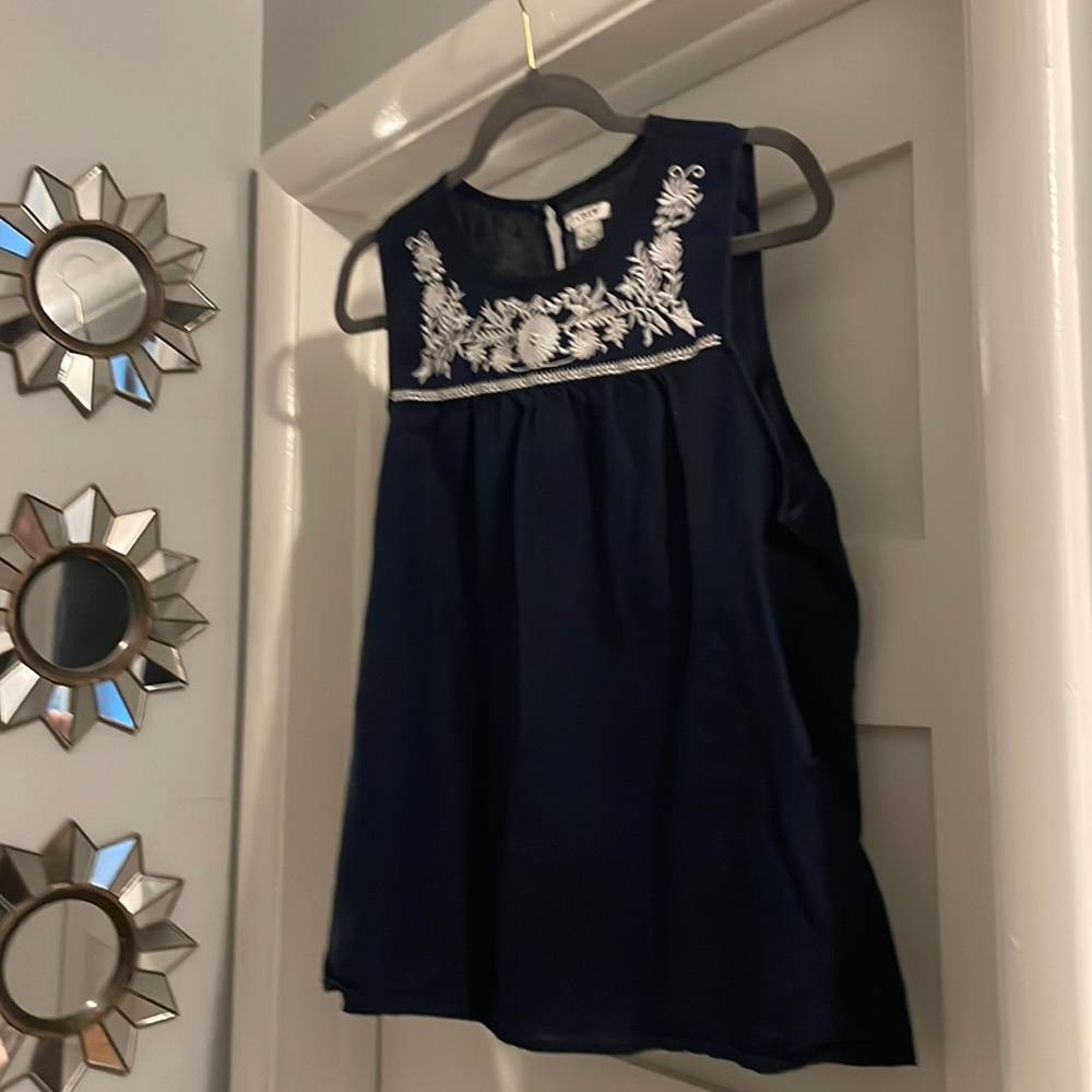 Summery cotton linen blend embroidered tank top